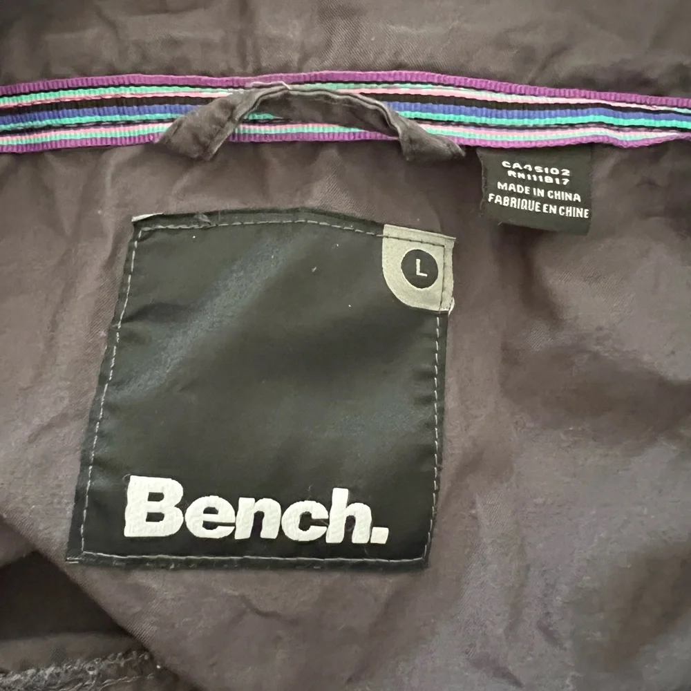 Bench Jacket - Picture 3 of 3